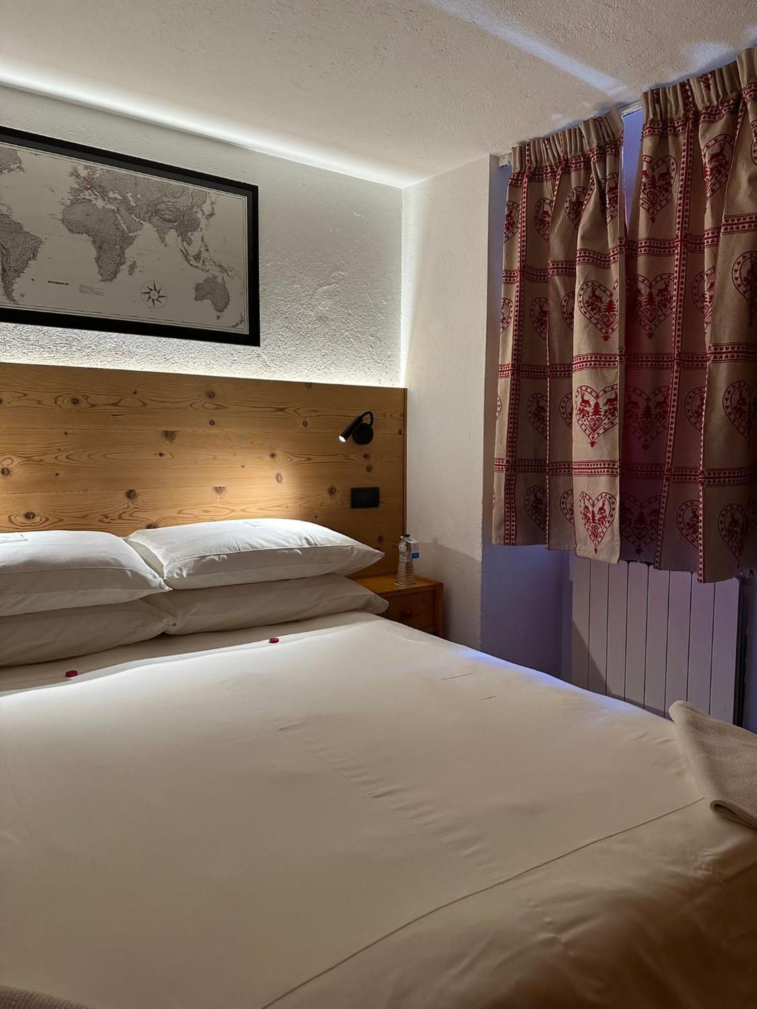 Hotel Du Grand Paradis - 1899 Auberge Boutique Cogne Zewnętrze zdjęcie