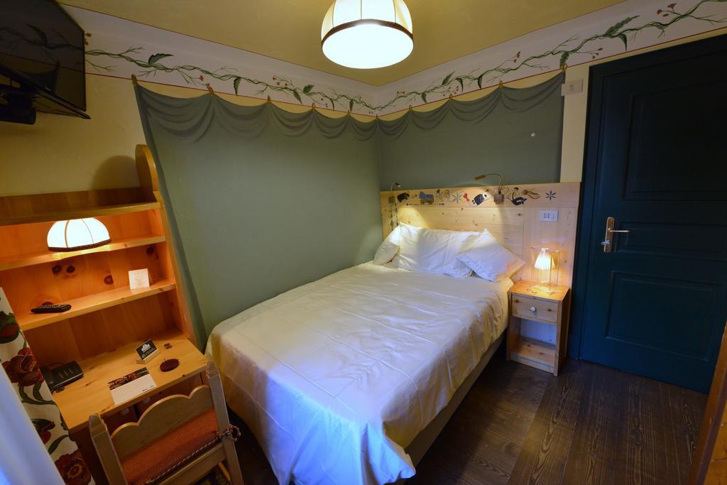 Hotel Du Grand Paradis - 1899 Auberge Boutique Cogne Zewnętrze zdjęcie
