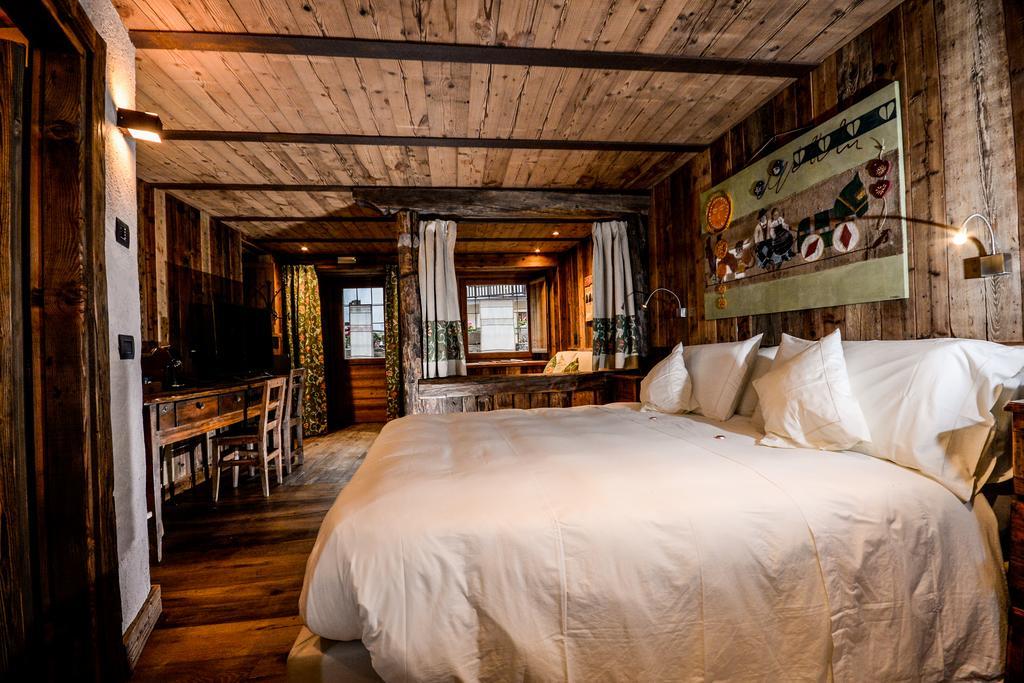 Hotel Du Grand Paradis - 1899 Auberge Boutique Cogne Zewnętrze zdjęcie