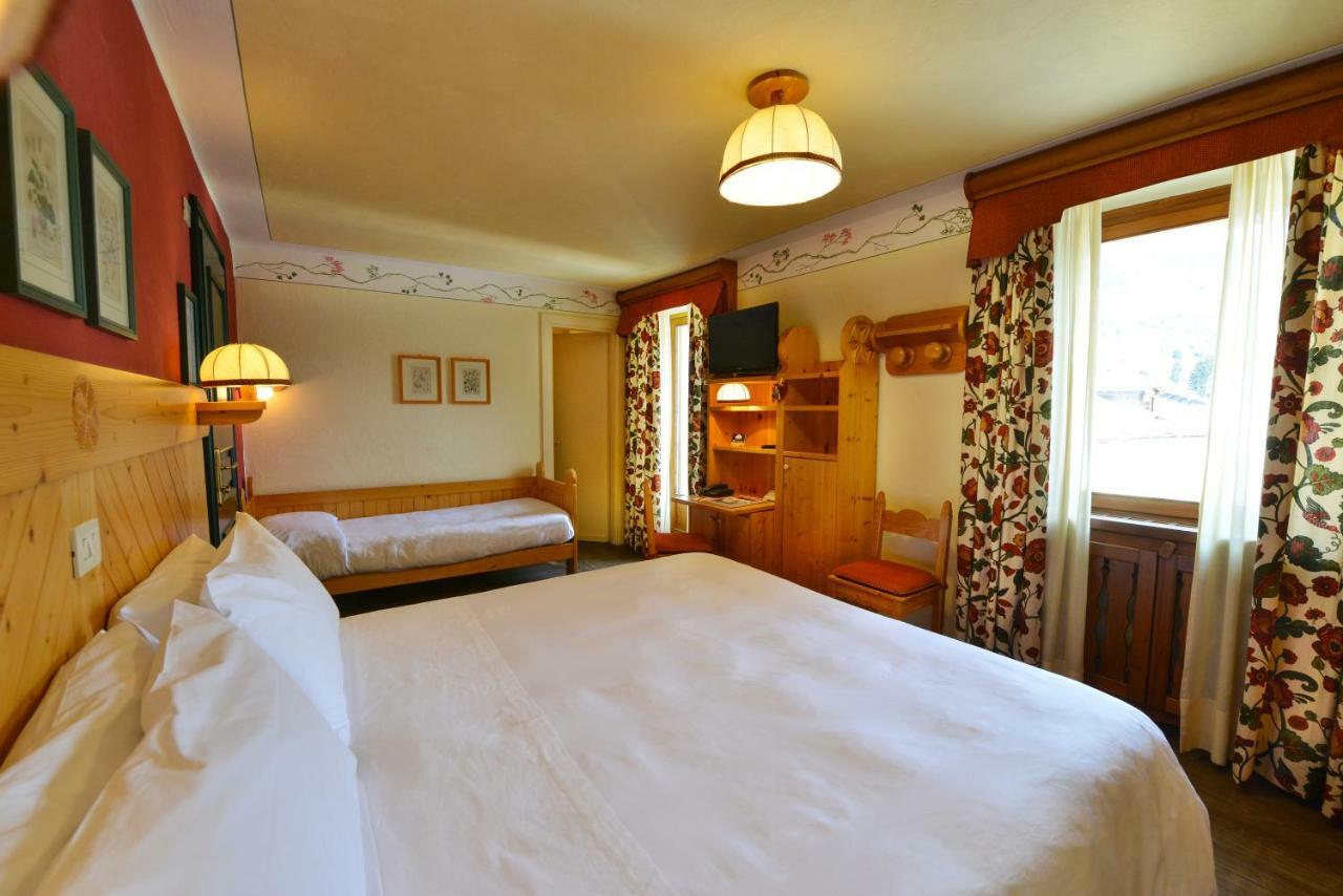 Hotel Du Grand Paradis - 1899 Auberge Boutique Cogne Zewnętrze zdjęcie